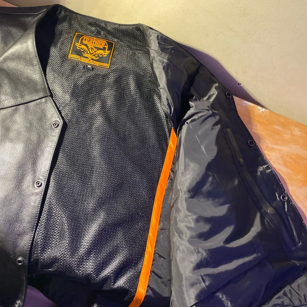 Milwaukee Lether vest